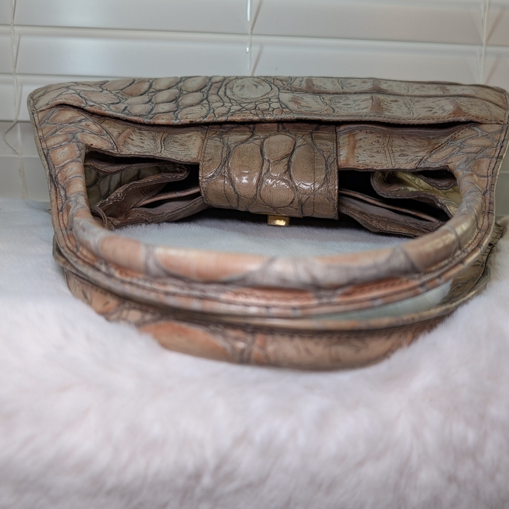 Vintage Brahmin Croc-Embossed Structured Leather Satchel | Beige | Gold Hardware - Picture 8 of 16